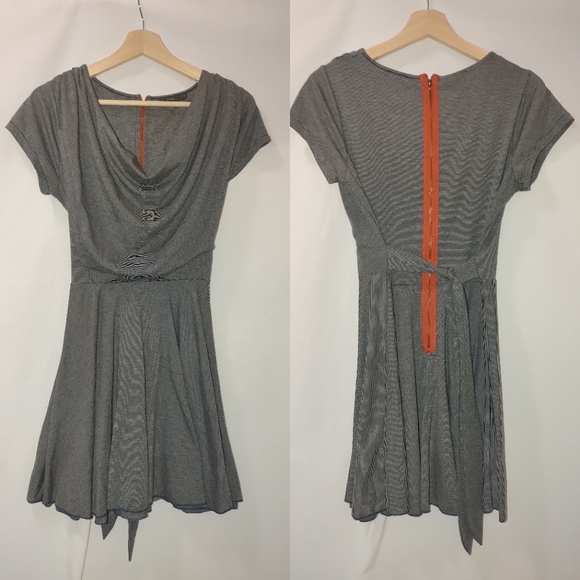 THML Gray Blue Stripe Short Sleeve Fit and Flare Dress Medium Exposed Zipper M
